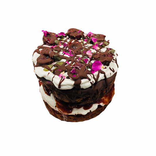 PETITE DOUBLE LAYER BLACK FOREST CAKE