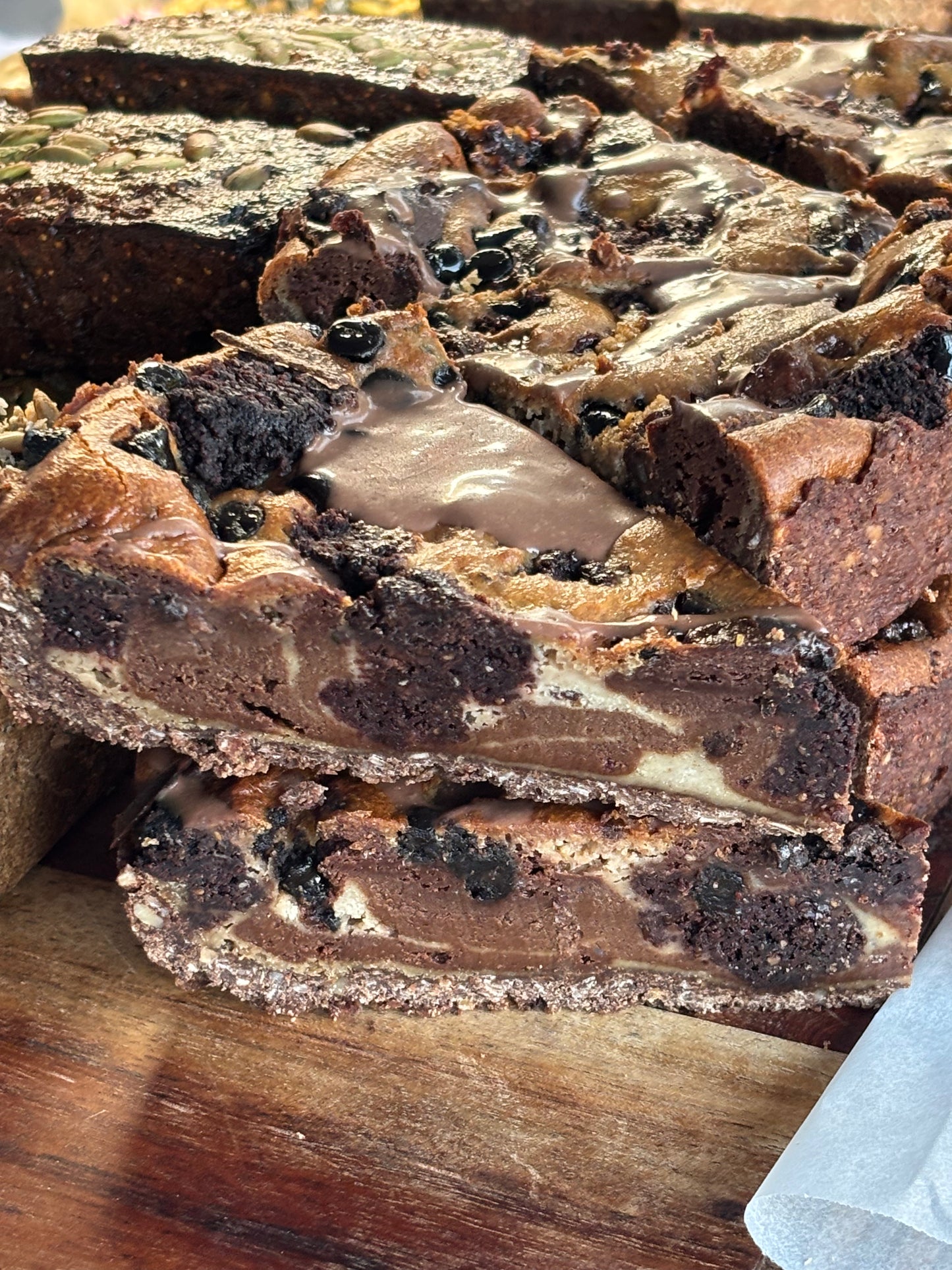 BAKED DAIRYFREE CHEESECAKE WITH NY COOKIE & CHOC BROWNIE FILLING
