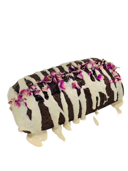 STICKY DATE PUDDING WITH CARAMEL GANACHE