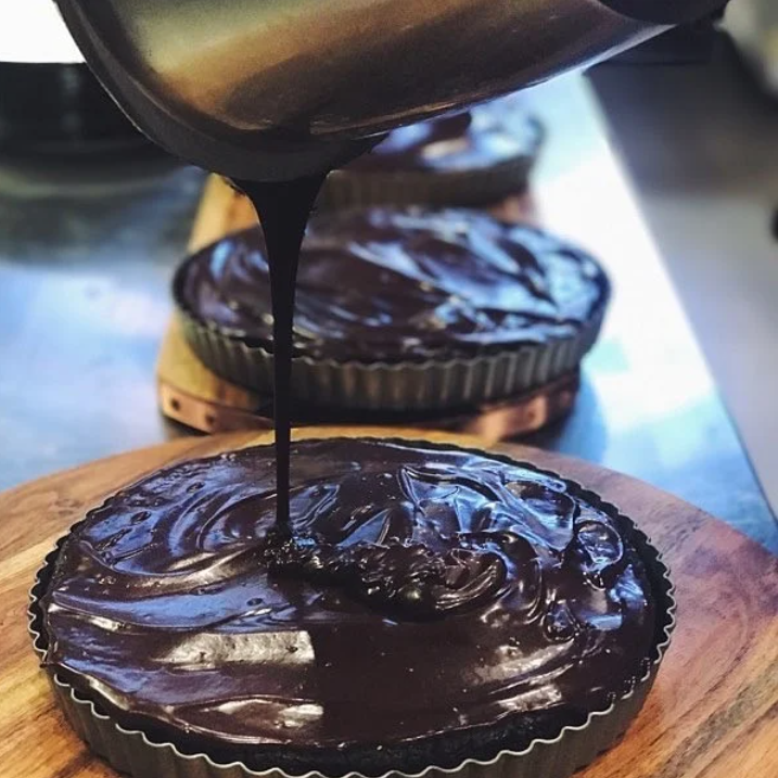 LOW CARB CACAO MINT MUDCAKE