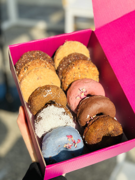 ASSORTED DONUT & COOKIE PACK