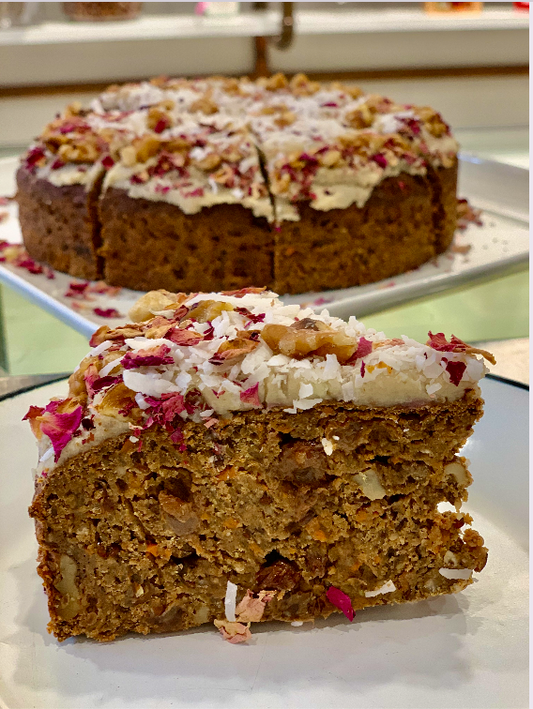 CARROT CAKE WITH SWEET POTATO FROSTING (DOUBLE LAYER)