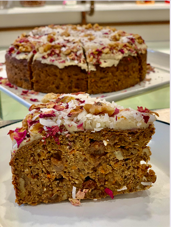 CARROT CAKE WITH SWEET POTATO FROSTING (DOUBLE LAYER)